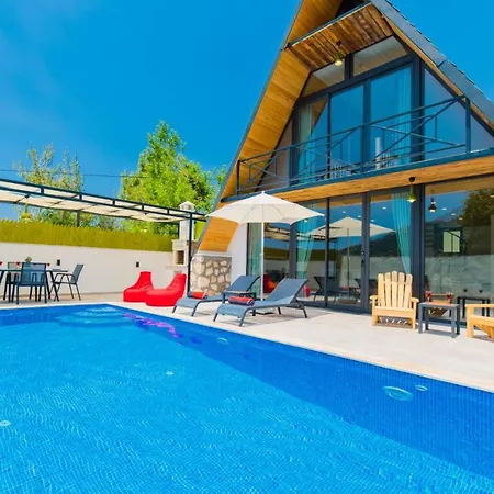 Bolivya Villa